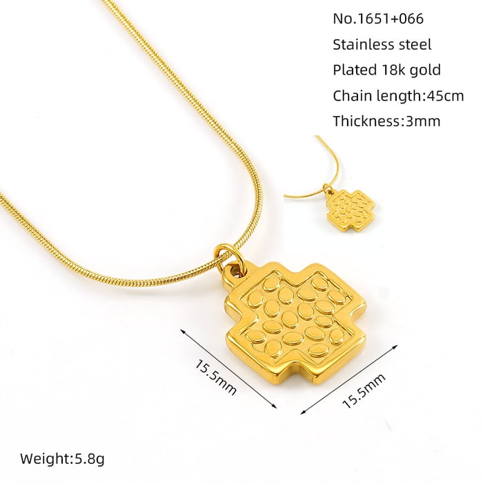 1 Piece Simple Series Classic Geometric Stainless Steel  Gold Color Women's Pendant Necklaces 